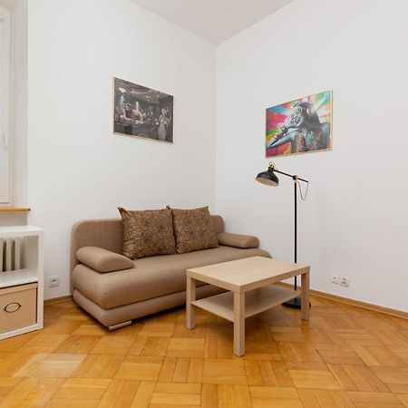 Downtown Studio Apartment By The Park By Noclegi Renters وارسو المظهر الخارجي الصورة