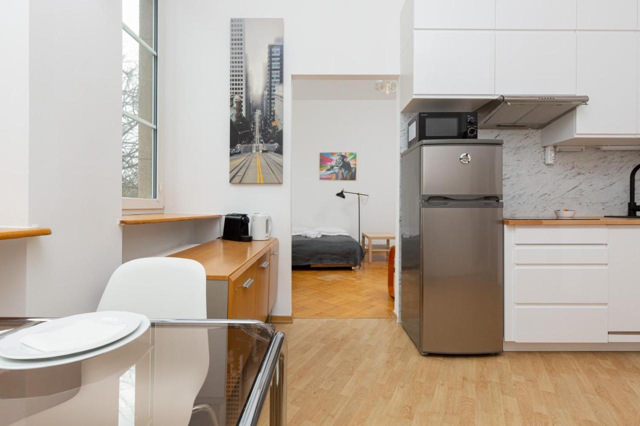 Downtown Studio Apartment By The Park By Noclegi Renters وارسو المظهر الخارجي الصورة